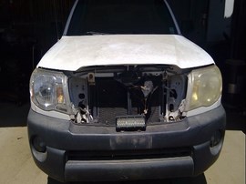 2008 TOYOTA TACOMA, WHITE, STD CAB, 2.7L, AT, 2WD,  Z25105